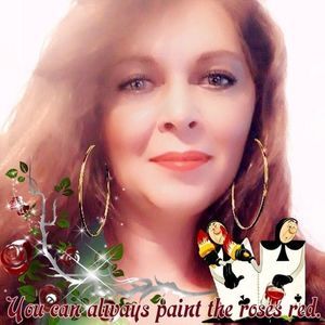 Meet your Posher, Gloria